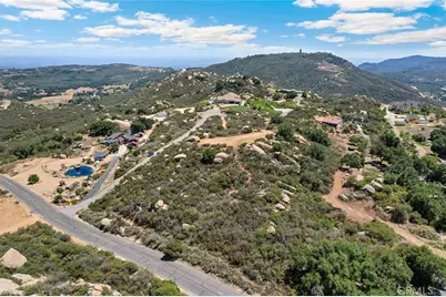 42125 Angels Peak Court, Murrieta, CA 92562 - Photo 12