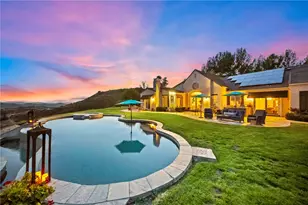 27630 Morning Glory Cir, Temecula, CA 92590 - Photo 2