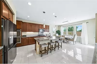 35416 Oakstone Creek Court, Winchester, CA 92596 - Photo 12