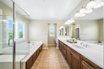 35416 Oakstone Creek Court, Winchester, CA 92596 - Photo 20