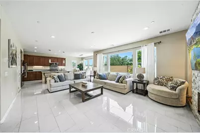 35416 Oakstone Creek Court, Winchester, CA 92596 - Photo 10