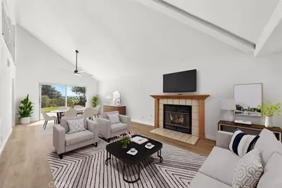 23260 Joaquin Ridge Drive, Murrieta, CA 92562 - Photo 2