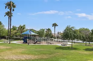 39156 Clydesdale Cir, Temecula, CA 92591 - Photo 46