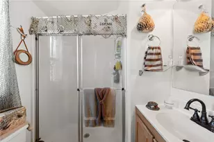 32000 Riverside Dr, Lake Elsinore, CA 92530 - Photo 20