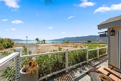 32000 Riverside Dr. #J-8, Lake Elsinore, CA 92530 - Photo 12