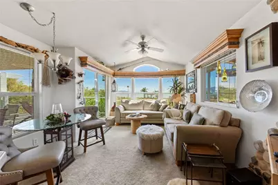 32000 Riverside Dr. #J-8, Lake Elsinore, CA 92530 - Photo 14