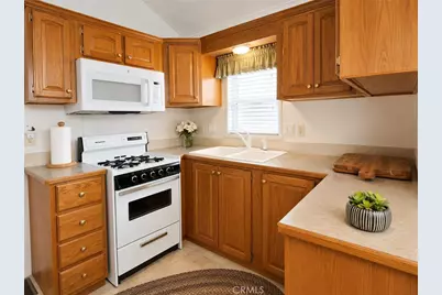 1295 S Cawston Avenue #143, Hemet, CA 92545 - Photo 6
