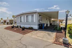 332 N Lyon, Hemet, CA 92543 - Photo 2