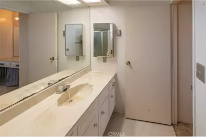 332 N Lyon #82, Hemet, CA 92543 - Photo 14