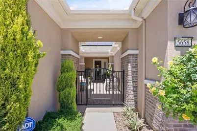 5658 Paseo Famosa, Hemet, CA 92545 - Photo 6