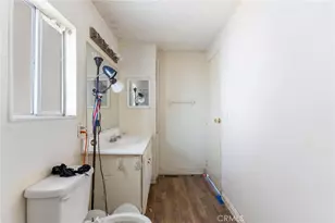 1097 N State St, Hemet, CA 92543 - Photo 8