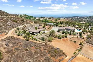 38193 Via Huerta, Murrieta, CA 92562 - Photo 60