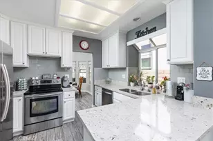 40532 Corte Lucia, Murrieta, CA 92562 - Photo 10