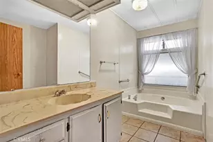 725 W Thornton Ave, Hemet, CA 92543 - Photo 14