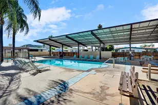 725 W Thornton Ave, Hemet, CA 92543 - Photo 20