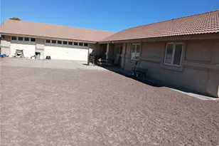 43326 Coventry St, Newberry Springs, CA 92365 - Photo 2