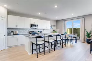 17533 Crabtree Mdws, Hesperia, CA 92345 - Photo 2