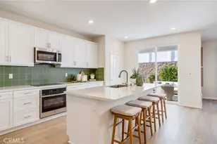 31664 Viviante Dr, Winchester, CA 92596 - Photo 2