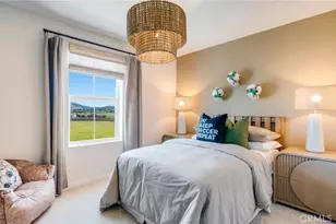 31664 Viviante Dr, Winchester, CA 92596 - Photo 16