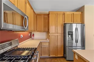 31934 Hollyhock St, Lake Elsinore, CA 92532 - Photo 14