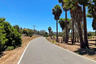 2 Via Vaquero, Temecula, CA 92590 - Photo 28