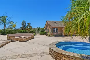 37789 Avenida La Cresta, Murrieta, CA 92562 - Photo 48
