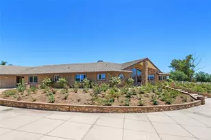 37789 Avenida La Cresta, Murrieta, CA 92562 - Photo 8