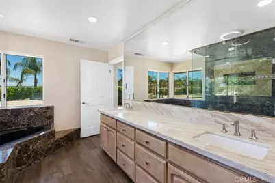 37789 Avenida La Cresta, Murrieta, CA 92562 - Photo 32