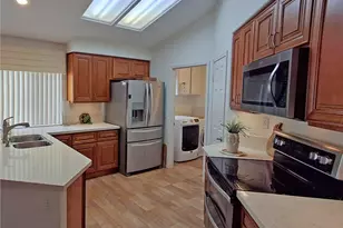 40247 Via Acuna, Murrieta, CA 92562 - Photo 6