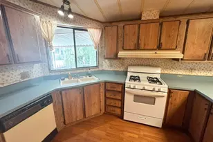 27701 Murrieta Rd, Menifee, CA 92586 - Photo 10