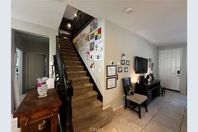 17652 W Murphy Lane, Northridge, CA 91325 - Photo 6
