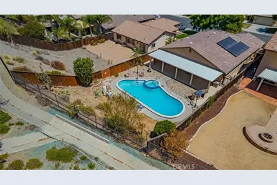 29193 Sunswept Drive, Lake Elsinore, CA 92530 - Photo 4