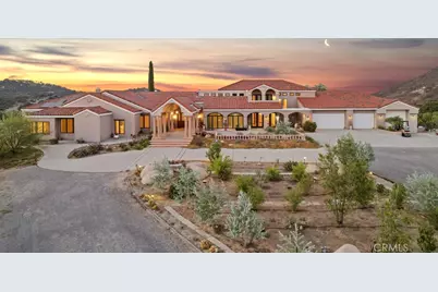 38075 Via Majorca, Murrieta, CA 92562 - Photo 2