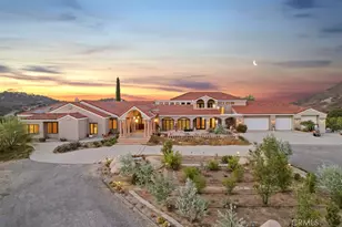 38075 Via Majorca, Murrieta, CA 92562 - Photo 2