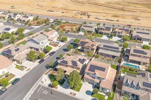 29742 Carmague Ln, Menifee, CA 92584 - Photo 34