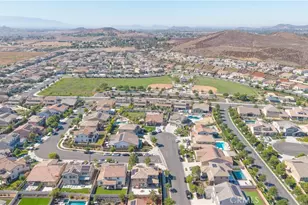 29742 Carmague Ln, Menifee, CA 92584 - Photo 36