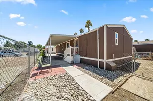 913 S Grand Ave, San Jacinto, CA 92582 - Photo 4