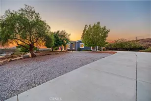 39010 E Benton Rd, Temecula, CA 92592 - Photo 34