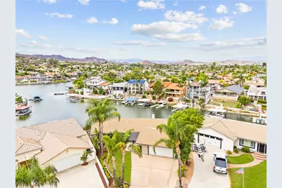 30199 Windward Drive, Canyon Lake, CA 92587 - Photo 4