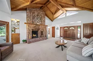 19750 Avenida Rosella, Murrieta, CA 92562 - Photo 8