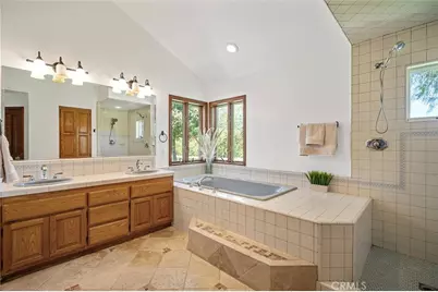 19750 Avenida Rosella, Murrieta, CA 92562 - Photo 22