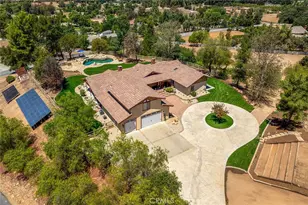 19750 Avenida Rosella, Murrieta, CA 92562 - Photo 58