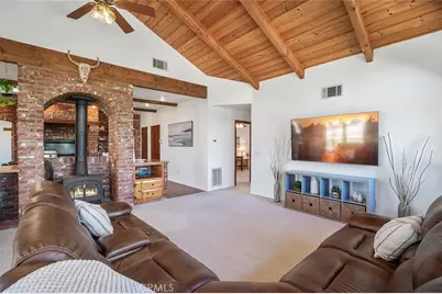 19750 Avenida Rosella, Murrieta, CA 92562 - Photo 12