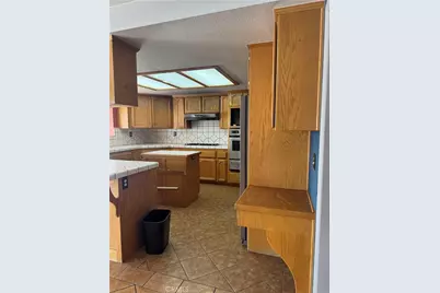 18965 Siskiyou Road, Apple Valley, CA 92307 - Photo 8