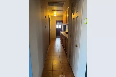 18965 Siskiyou Road, Apple Valley, CA 92307 - Photo 12