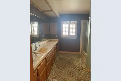 18965 Siskiyou Road, Apple Valley, CA 92307 - Photo 24