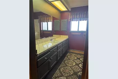 18965 Siskiyou Road, Apple Valley, CA 92307 - Photo 18