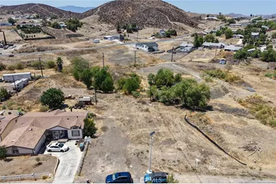 28415 Mountain View Place, Menifee, CA 92587 - Photo 2