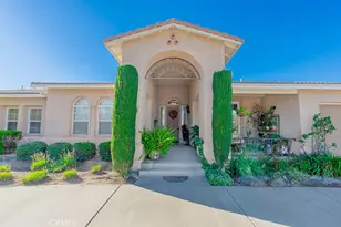 1052 Park Ave, San Jacinto, CA 92583 - Photo 1