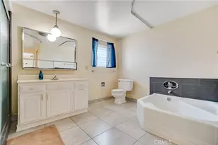 687 Locust St, Corona, CA 92879 - Photo 32